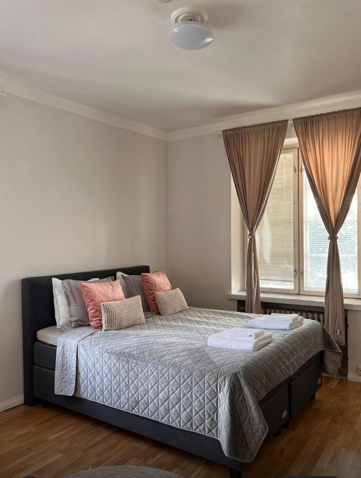 Your Chic Vibrant Airbnb Ελσίνκι Εξωτερικό φωτογραφία