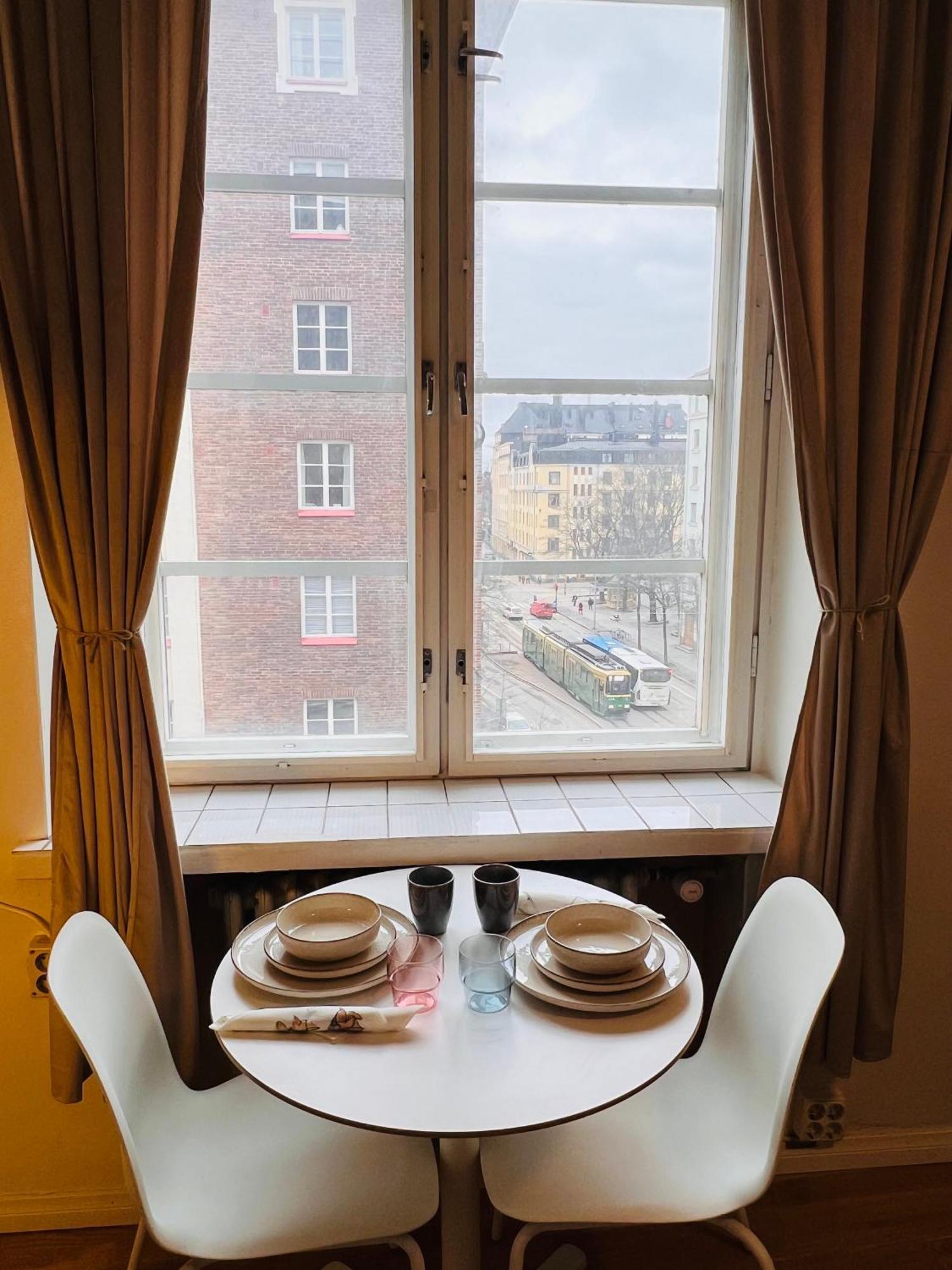 Your Chic Vibrant Airbnb Ελσίνκι Εξωτερικό φωτογραφία